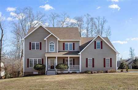12018 Sugar Hill Dr Midlothian, VA 23112