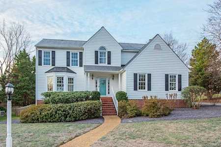 6221 Walborough Ct Henrico, VA 23059