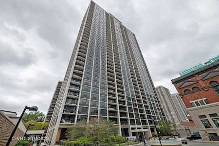 1560 N Sandburg Terrace #406 Chicago, IL 60610