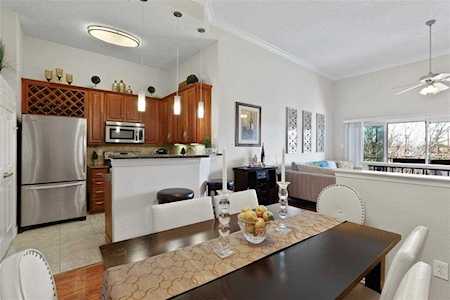2201 Wolf Street #6204 Dallas, TX 75201