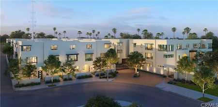 2915 W Exposition Place #1 Los Angeles, CA 90018