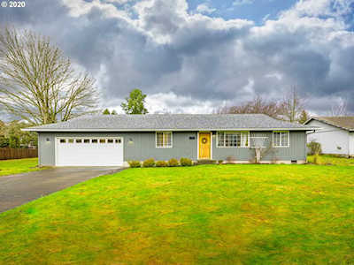 602 N Hubbard Ave Yacolt, WA 98675
