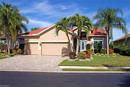 8564 Southwind Bay Cir Fort Myers, FL 33908