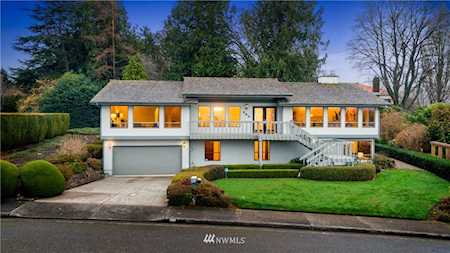 880 Somerset Lane Edmonds, WA 98020
