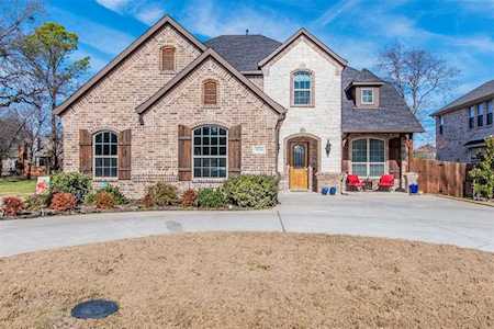 3526 S Gravel Circle Grapevine, TX 76092