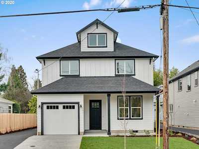 141 SE 55th Ave #A Portland, OR 97215