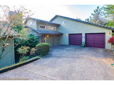 11902 SE Solomon Ct Happy Valley, OR 97086