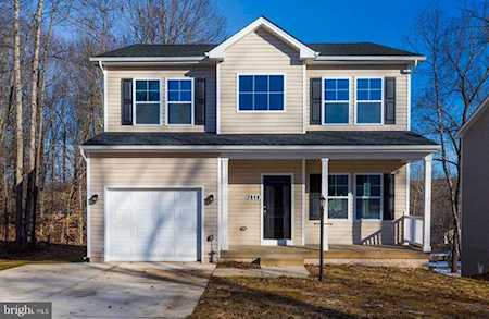 7810 Oak St Manassas, VA 20111