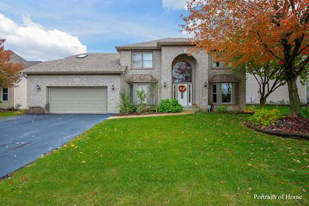 114 Woodlet Ln Bolingbrook, IL 60490