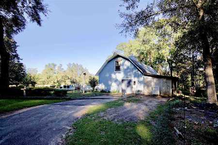 8210 Laurel Kay Lane Tallahassee, FL 32317