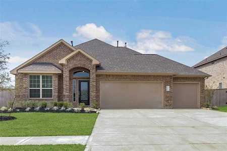 12703 Sherborne Castle Tomball, TX 77375