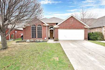 2608 Lonesome Oak Drive Corinth, TX 76208