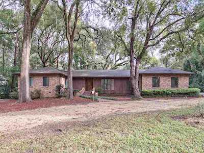 2929 Woodside Drive Tallahassee, FL 32312