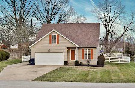 409 Garden Ct Simpsonville, KY 40067
