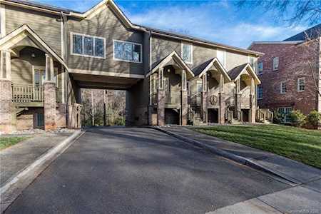 1630 Lombardy Circle Charlotte, NC 28203