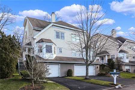 46 Winding Ridge Rd Greenburgh, NY 10603