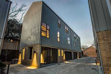 1921 La Croix Place Dallas, TX 75214