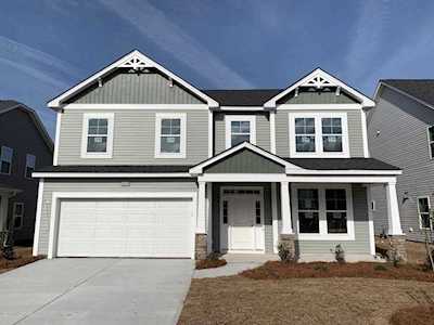 5016 W Chandler Heights Drive Leland, NC 28451