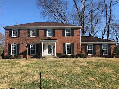 3305 Lanfair Ct Louisville, KY 40241