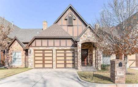 223 Wood Street #201 Grapevine, TX 76051