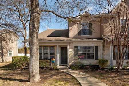401 Buttercup Creek Blvd #201 Cedar Park, TX 78613