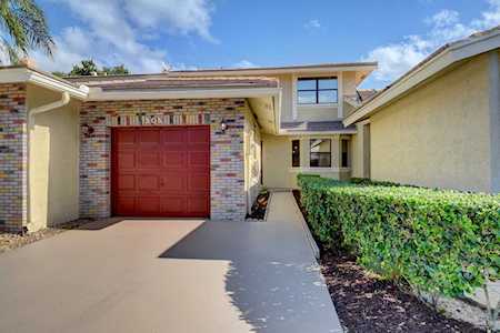 306 Deer Creek Lakeside Way Deerfield Beach, FL 33442