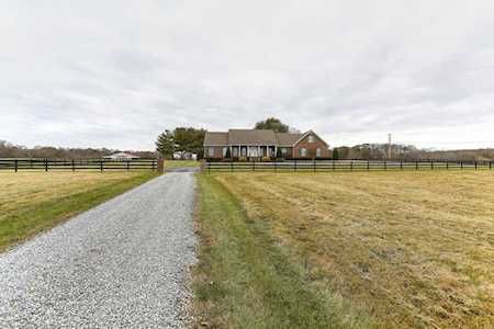 629 Tyree Springs Rd White House, TN 37188