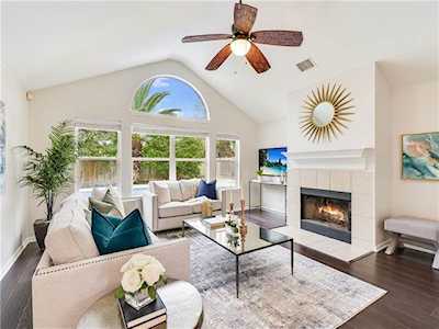 5951 Lomita Verde Cir Austin, TX 78749