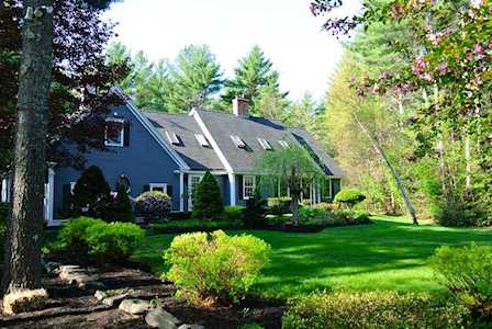 45 Squannacook Dr Groton, MA 01450