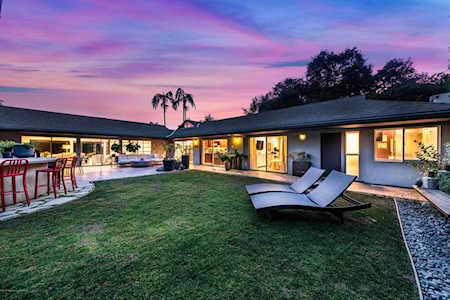 1705 Knollwood Drive Pasadena, CA 91103