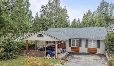 6430 Fox Street West Vancouver, BC V7W 2C4