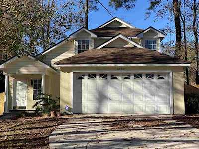 2750 Corrie Adrian Lane Tallahassee, FL 32303