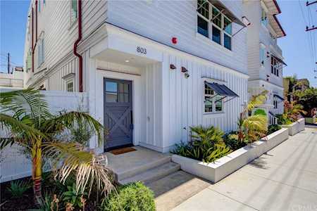 803 19th Street Hermosa Beach, CA 90254