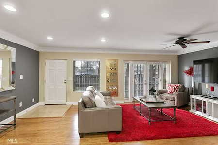 6980 Roswell Rd #C10 Sandy Springs, GA 30328