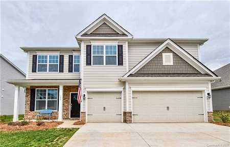 106 Atwater Landing Dr Mooresville, NC 28117