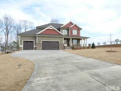 16 Crown Point Drive Garner, NC 27529