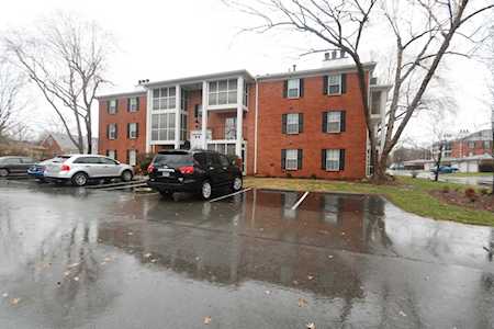 1001 Donard Park Ave #1001 Louisville, KY 40218