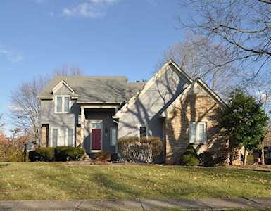 911 Lodge Hill Rd Louisville, KY 40223