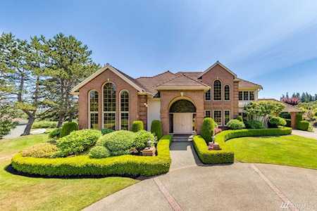5011 Harbor Lane Everett, WA 98203