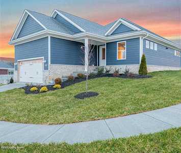 10113 Cedar Crest Ct Louisville, KY 40291