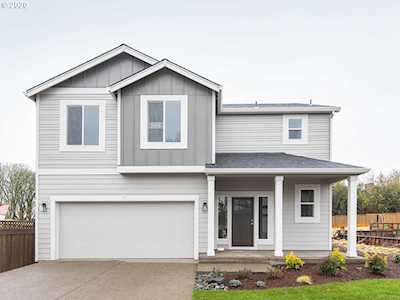 60 N 35th Ter Cornelius, OR 97113