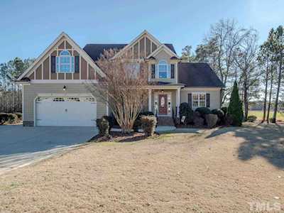 547 Crestdale Drive Clayton, NC 27520