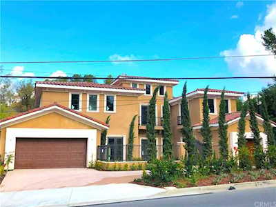 10611 Cowan Heights Drive North Tustin, CA 92705