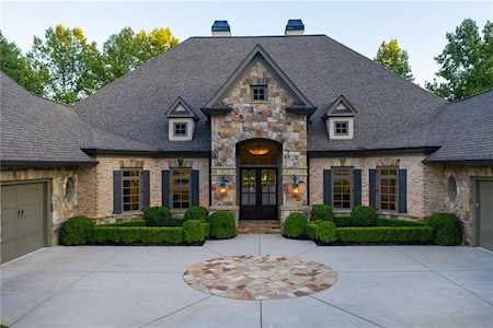 285 Traditions Dr Alpharetta, GA 30004