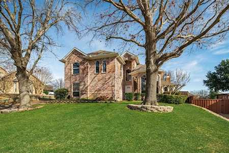 4813 N Meadow Ridge Circle Mckinney, TX 75072