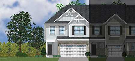 124 White Stone Place Drive Wilmington, NC 28411