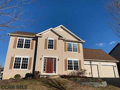 2324 Prairie Rose Lane State College, PA 16801