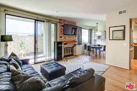 17702 Sergio Circle #102 Huntington Beach, CA 92647