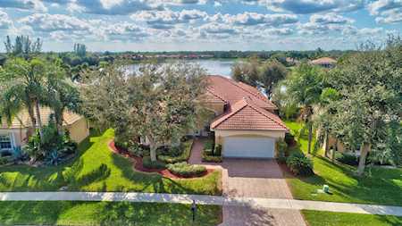 9559 San Vittore Street Lake Worth, FL 33467