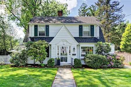 17 Stratford Road West Hartford, CT 06117